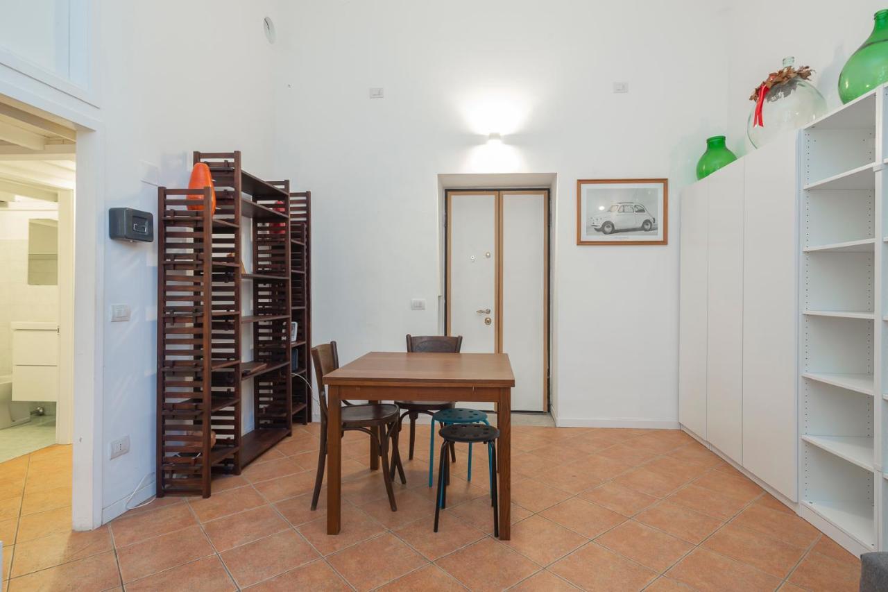 Flat In Isola De Castillia 22 ミラノ エクステリア 写真