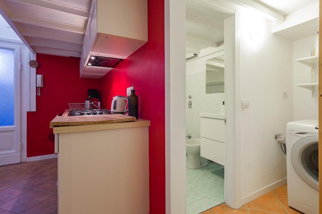Flat In Isola De Castillia 22 ミラノ エクステリア 写真